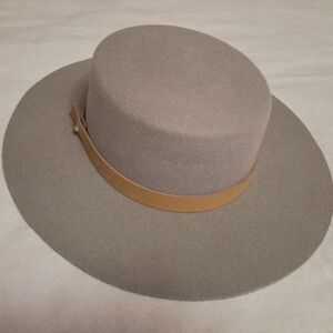Gigi Pip Boater Flat Brim Leather Strap